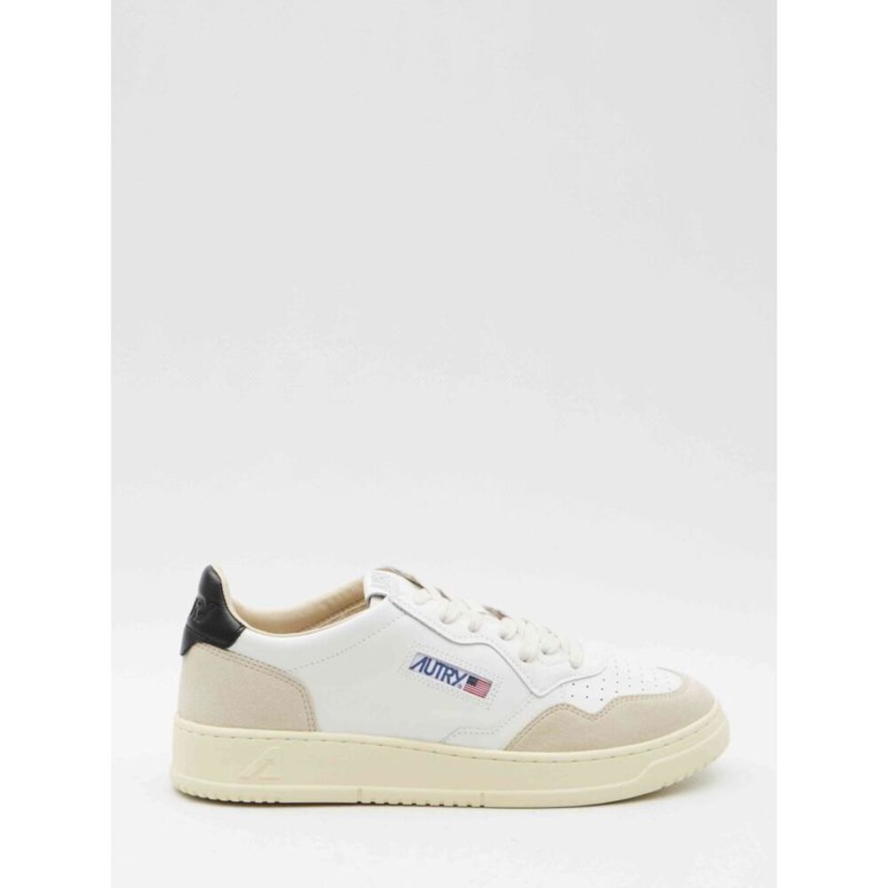 Autry Men Medalist Low Sneakers